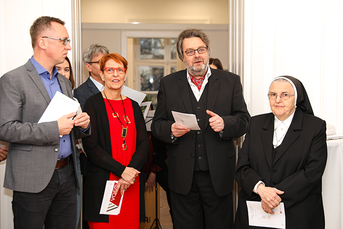 von links: Mag. Peter Bohynik, Mag. Maria Habersack, Rudolf Luftensteiner, Sr. Cäcilia Kotzenmacher